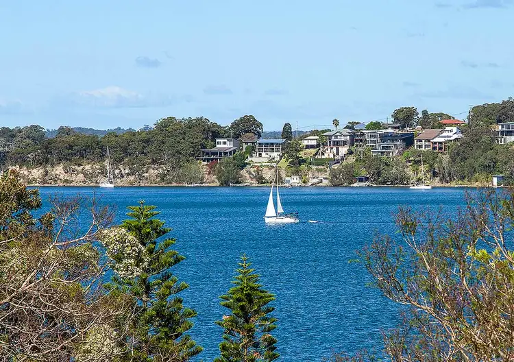 Sixth view of Homely house listing, 335a Coal Point Road, Coal Point NSW 2283