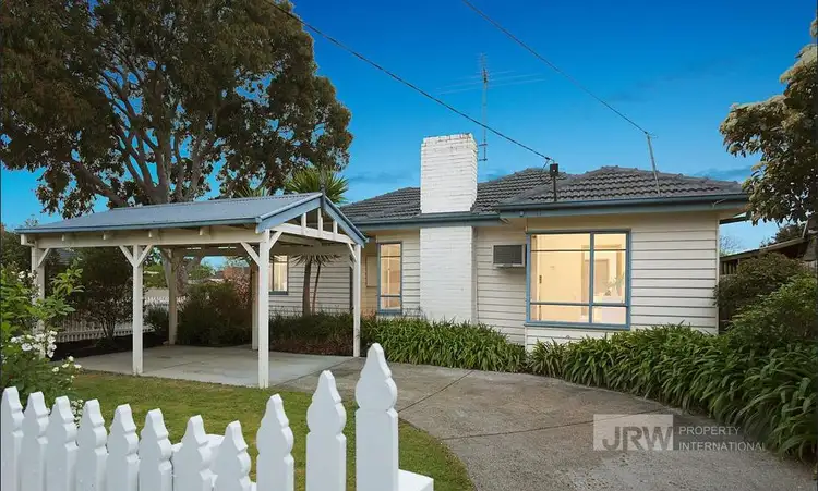 6 Indra Road, Blackburn South VIC 3130