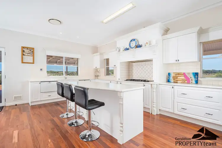 40 McConkey Road, Greenough WA 6532