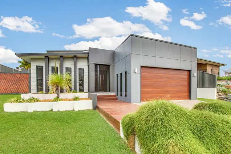 13 Dean Street, Glen Eden QLD 4680