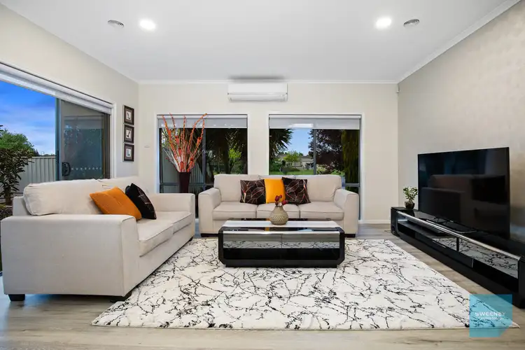 Sixth view of Homely house listing, 4 Swanhurst Green, Caroline Springs VIC 3023