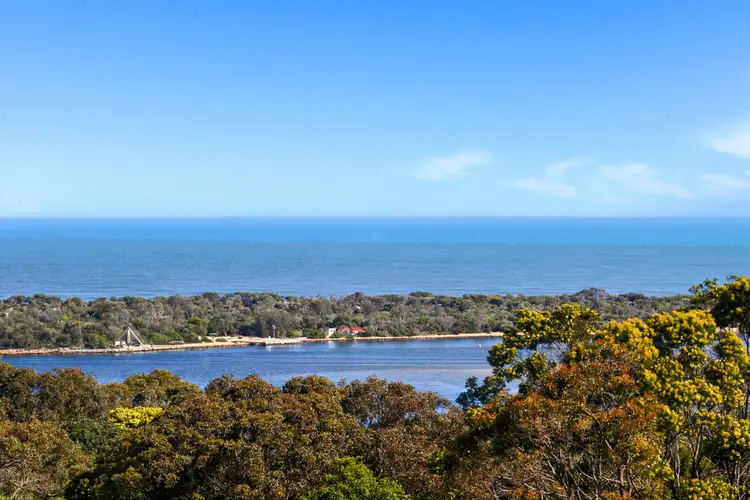 54 Hazel Road, Kalimna VIC 3909