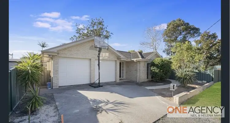 1 Jean Avenue, Berkeley Vale NSW 2261