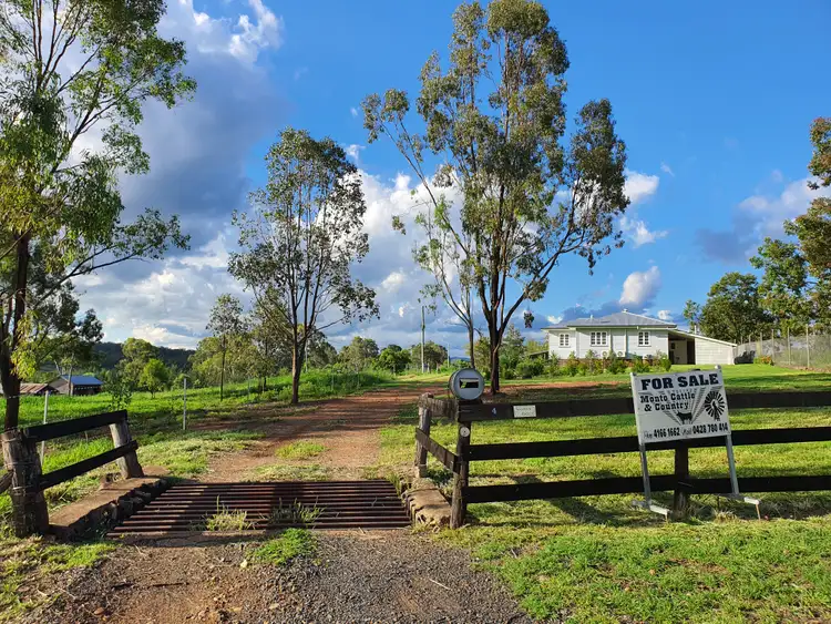 4 Burke Street, Monto QLD 4630