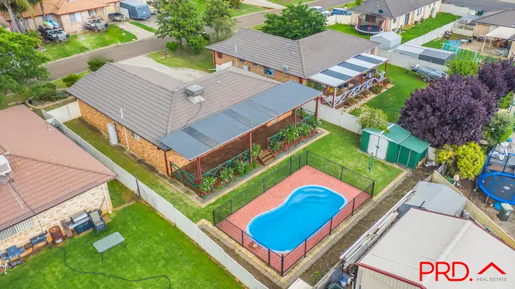 5 Giles Place, Tamworth NSW 2340