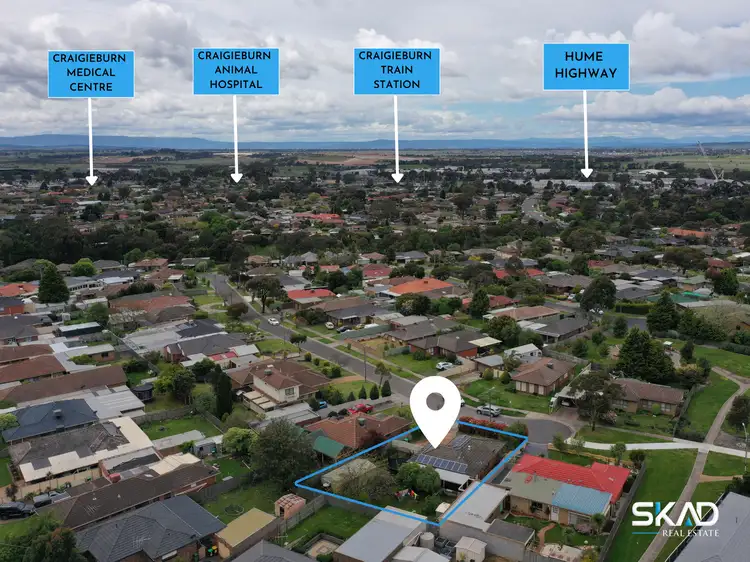 Second view of Homely house listing, 20 Beckington Place, Craigieburn VIC 3064