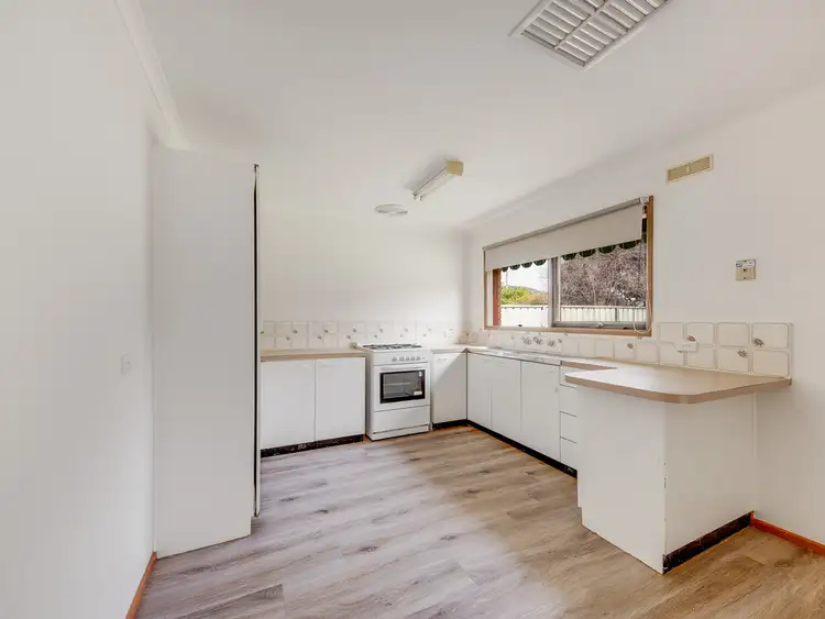 Second view of Homely house listing, 25 Gayview Drive, Wodonga VIC 3690