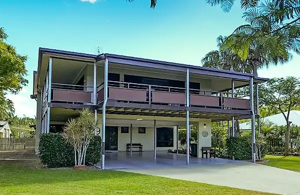 29 EAGLE BEACH PARADE, Dundowran Beach QLD 4655