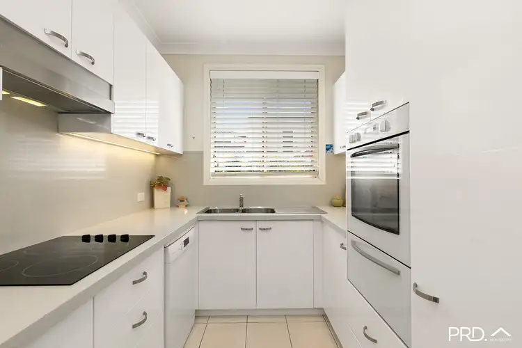 Sixth view of Homely villa listing, 2/47-49 Austral Street, Kogarah NSW 2217