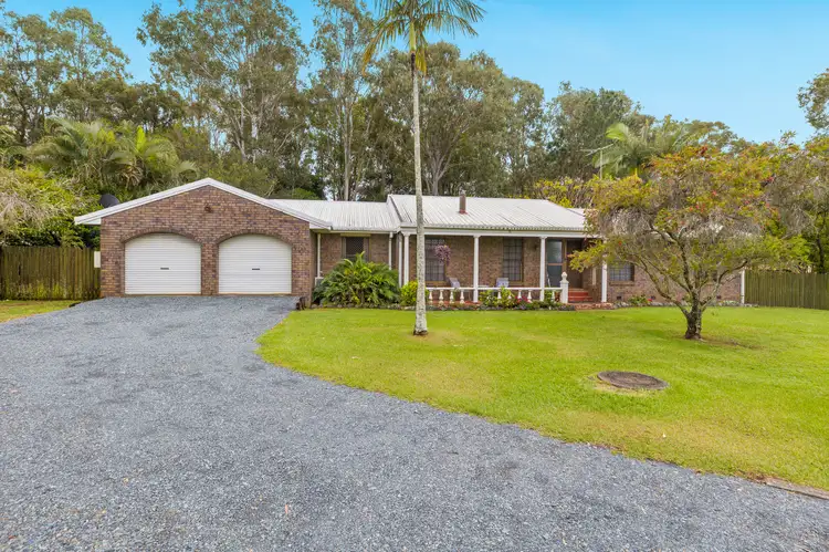 Second view of Homely house listing, 2 Julista Court, Cleveland QLD 4163