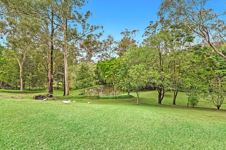 8 Paperbark Court, Parkwood QLD 4214