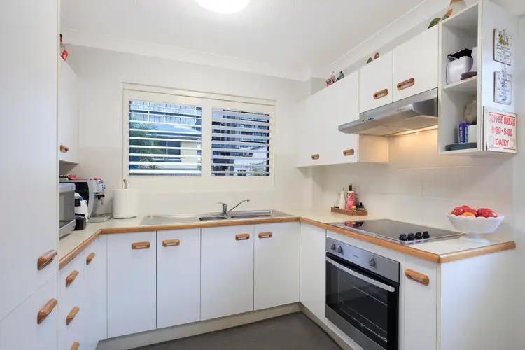 Sixth view of Homely apartment listing, 3/87 Farnell Street, Chermside QLD 4032