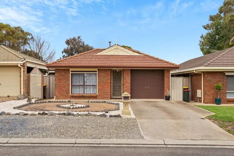 27 Cambourne Crescent, Seaford SA 5169