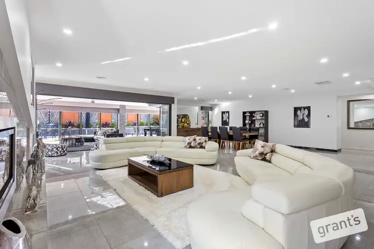 Third view of Homely house listing, 32 Oakview Boulevard, Narre Warren North VIC 3804