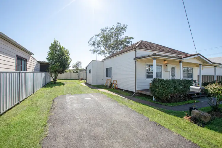Seventh view of Homely house listing, 1/72 Lewis Street, Greta NSW 2334