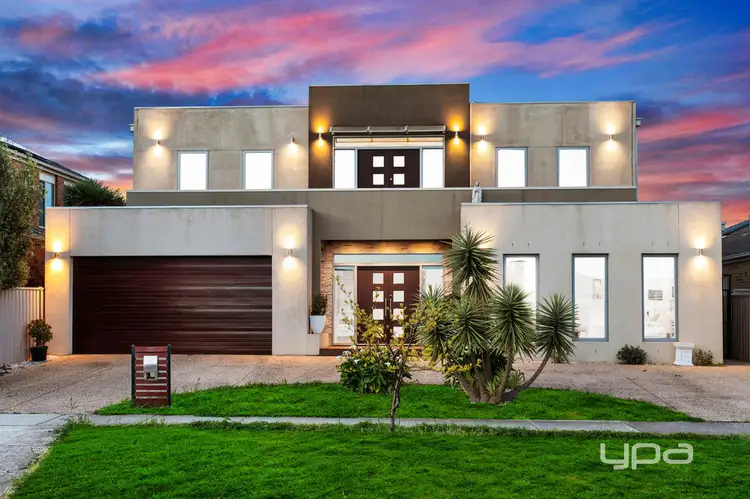 62 Loddon Drive, Taylors Hill VIC 3037