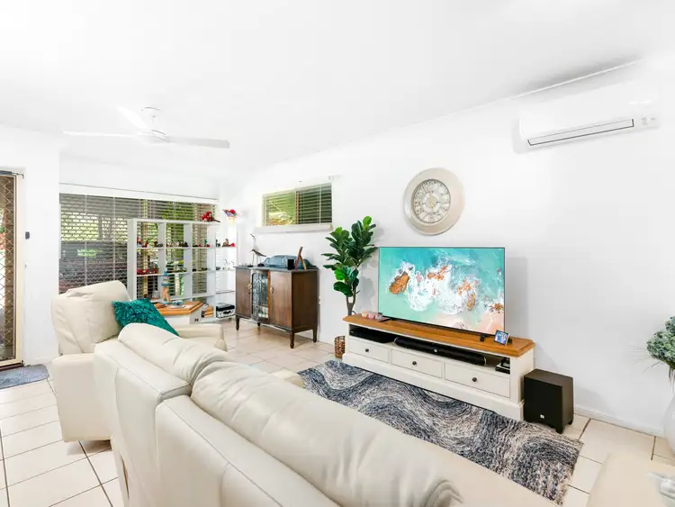Seventh view of Homely semi-detached listing, 1/13 Hillcrest Avenue, Tugun QLD 4224