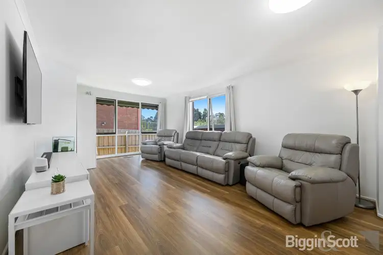 Third view of Homely townhouse listing, 2/72 Leicester Avenue, Glen Waverley VIC 3150
