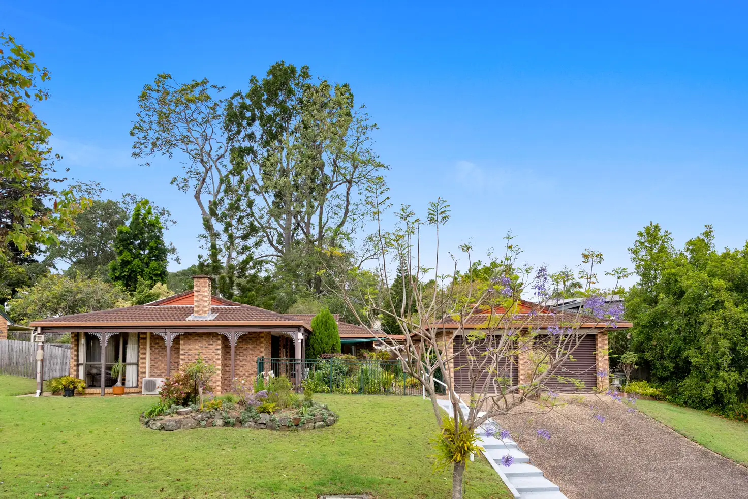 Main view of Homely house listing, 5 Powis Place, Carindale QLD 4152