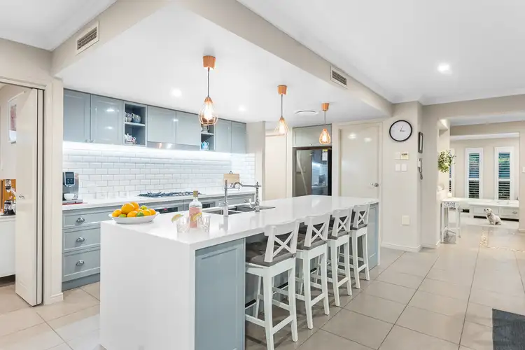 4 Cordyline Street, North Lakes QLD 4509