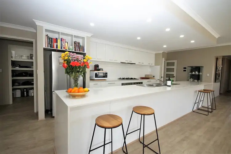 Sixth view of Homely house listing, 17 Jupiter Drive, Australind WA 6233