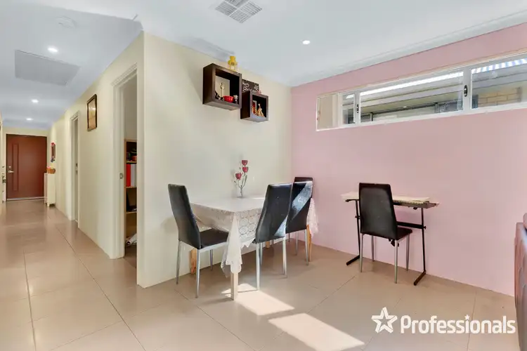 Sixth view of Homely house listing, 4 Macadamia Loop, Piara Waters WA 6112