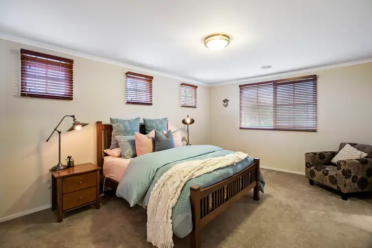 Fifth view of Homely house listing, 19 Seville Grove, Scoresby VIC 3179