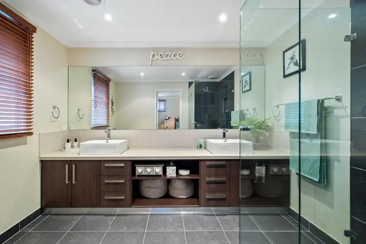 Sixth view of Homely house listing, 19 Seville Grove, Scoresby VIC 3179