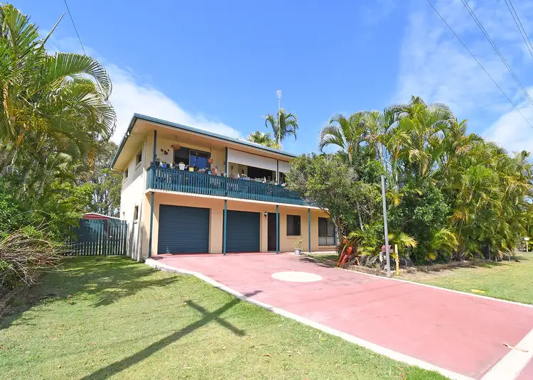 603 Boat Harbour Drive, Urangan QLD 4655
