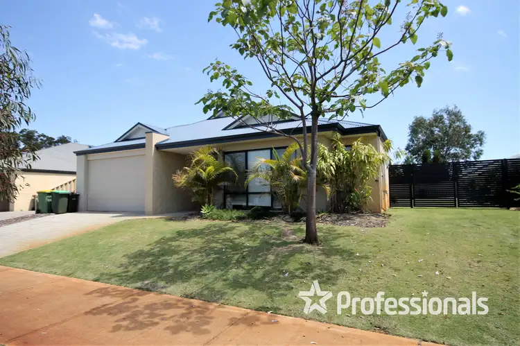 Main view of Homely house listing, 5 Hazelgrove Crescent, Millbridge WA 6232