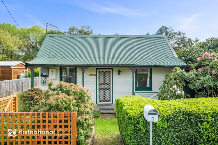 4 Charles Street, Cygnet TAS 7112