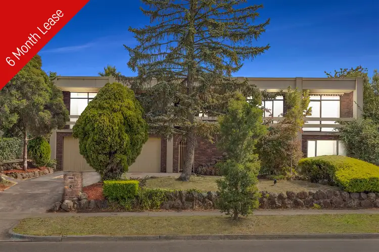 25 Caithness Crescent, Glen Waverley VIC 3150