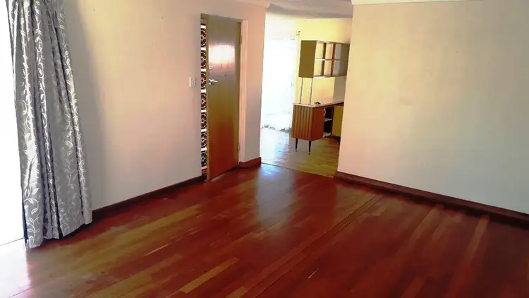Third view of Homely house listing, 33 Faversham Street, Beckenham WA 6107