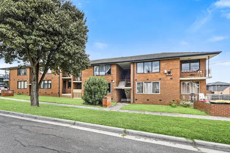 2/49 Potter Street, Dandenong VIC 3175