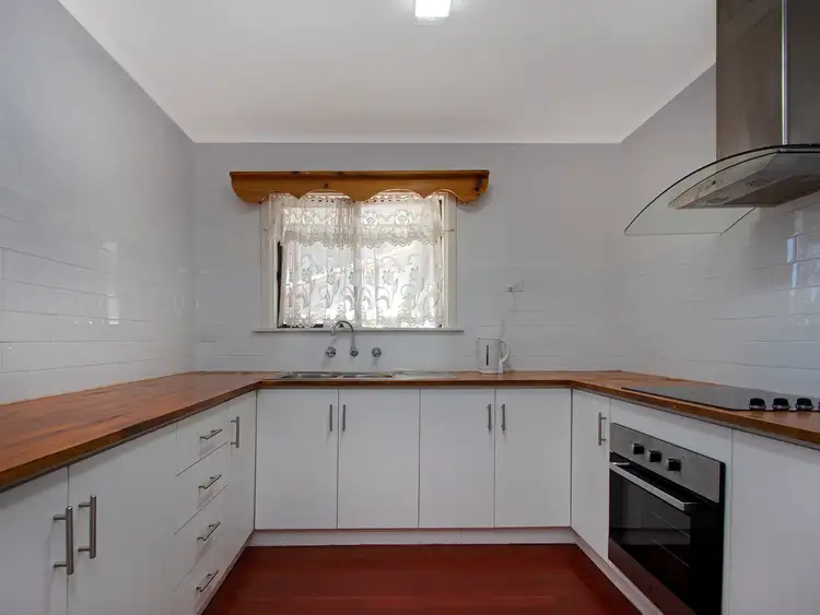 Sixth view of Homely house listing, 33 Diana Crescent, Lockridge WA 6054