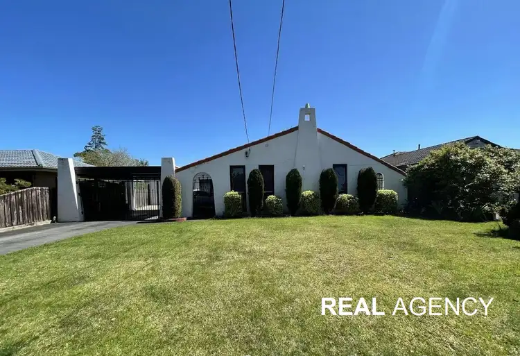 82 Stud Road, Wantirna VIC 3152