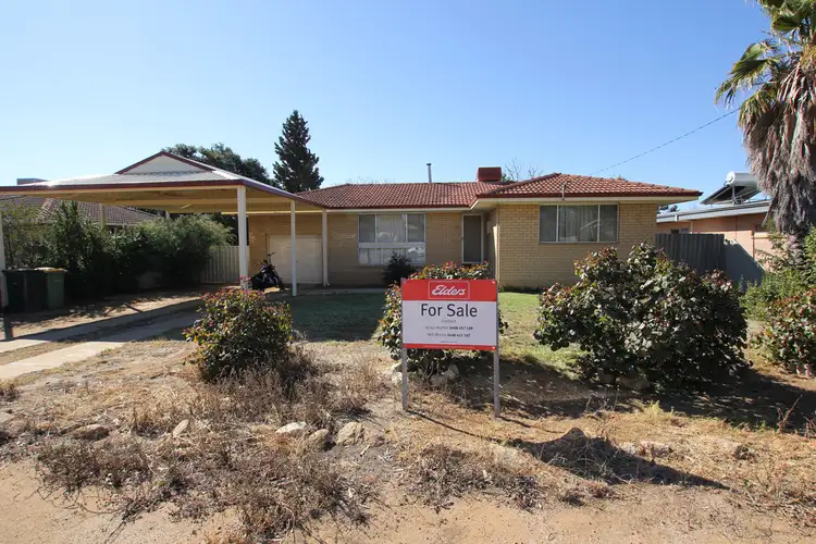 14 Pioneers Road, Merredin WA 6415