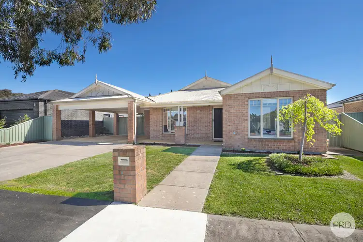 16 Selwyn Street, Miners Rest VIC 3352