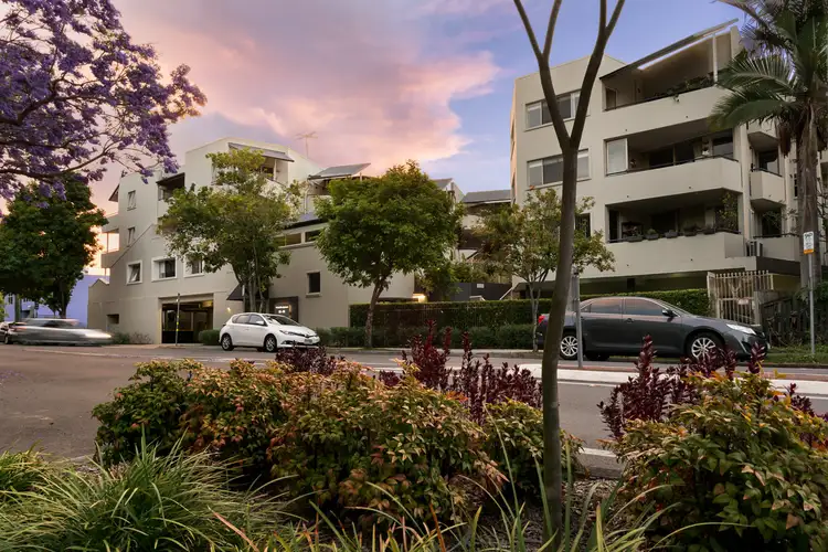 33/32-38 Newstead Terrace, Newstead QLD 4006