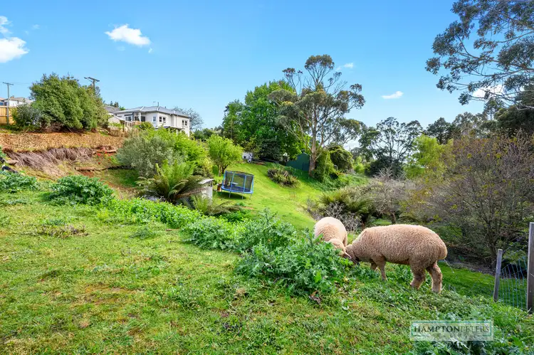 6 Sutton Street, Hillcrest TAS 7320