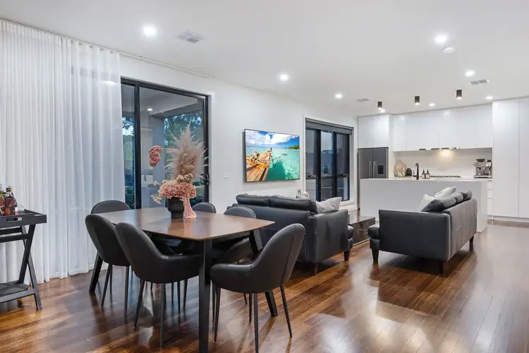 Sixth view of Homely house listing, 2/82 Mountain Gate Drive, Ferntree Gully VIC 3156