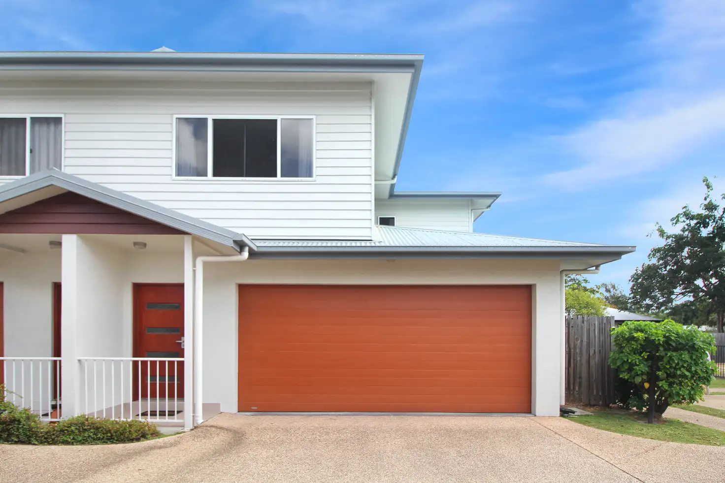 Main view of Homely townhouse listing, 13/16 Miles Avenue, Kelso QLD 4815