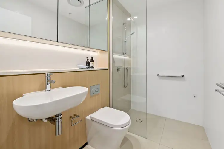 Sixth view of Homely apartment listing, 15/117-119 Pacific Highway, Hornsby NSW 2077