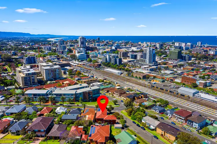 Main view of Homely unit listing, 5/1 Rawlinson Avenue, Wollongong NSW 2500