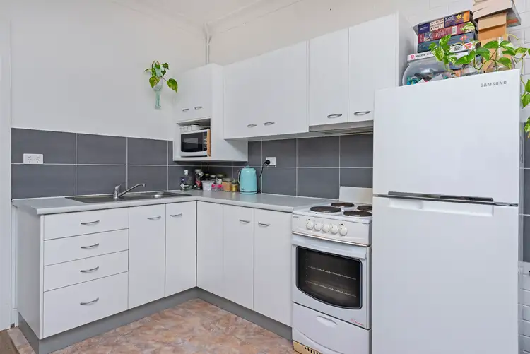 Second view of Homely unit listing, 6/17 Stanhill Drive, Surfers Paradise QLD 4217