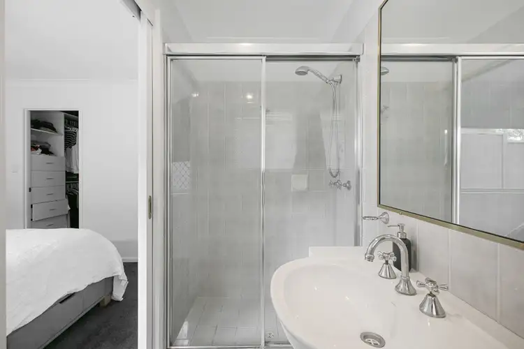 Fifth view of Homely house listing, 69 Allied Drive, Arundel QLD 4214
