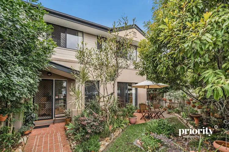 2/18 Eastleigh Street, Chermside QLD 4032