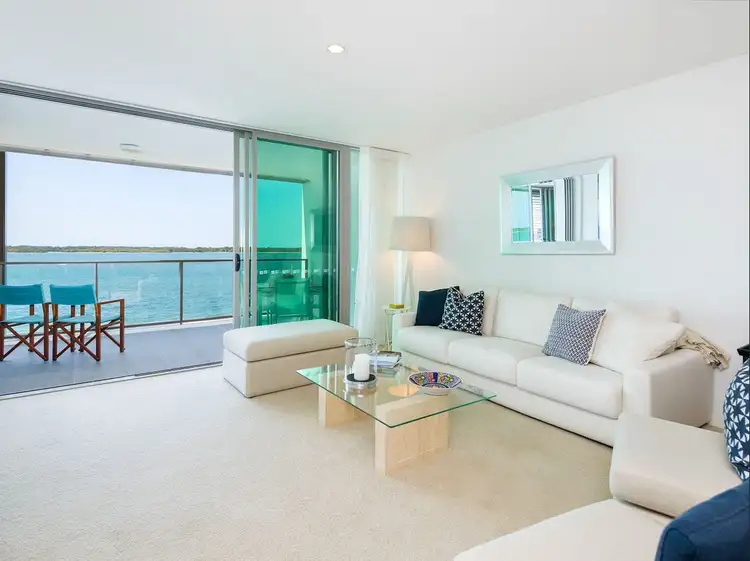 26405 Ephraim Island Parade, Paradise Point QLD 4216