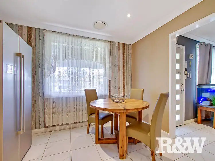 Third view of Homely house listing, 40 Lucena Crescent, Lethbridge Park NSW 2770