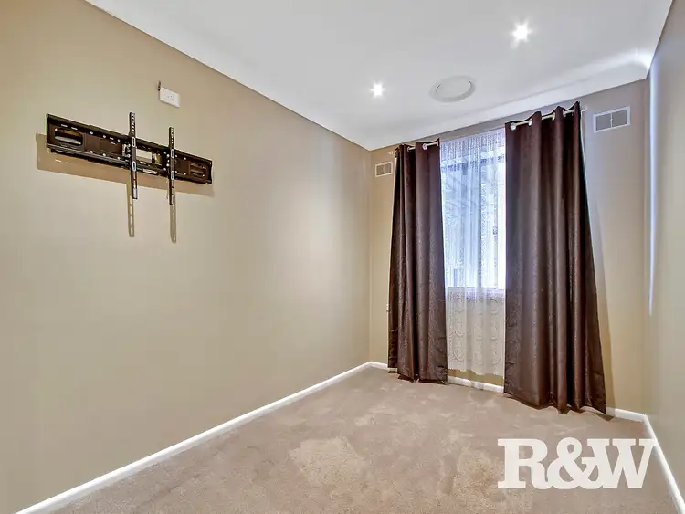 Fifth view of Homely house listing, 40 Lucena Crescent, Lethbridge Park NSW 2770